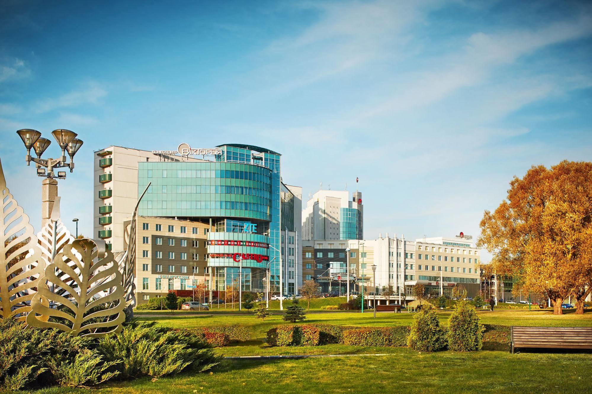 Victoria Hotel & Business Centre Minsk Exterior photo